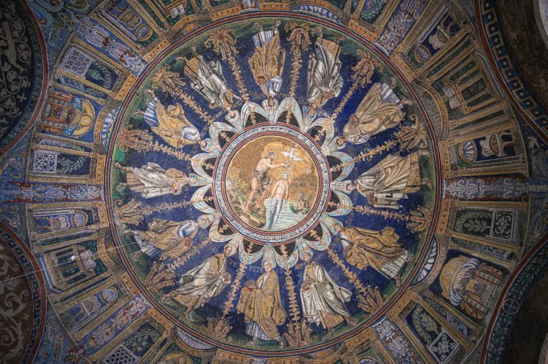 Mosaico di una cupola a Ravenna